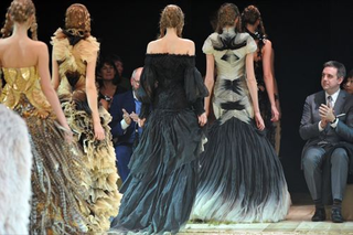 Illustration for article titled Sarah Burton Pulls Off McQueen Without McQueen